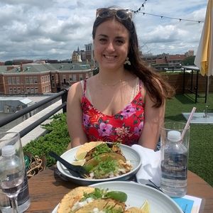 Meet your Posher, Gina